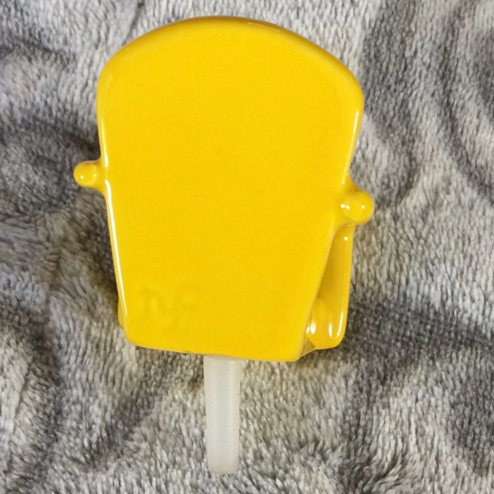 Nora Fleming Chillin Chair Yellow Beach Adirondack Retired A200 Mini